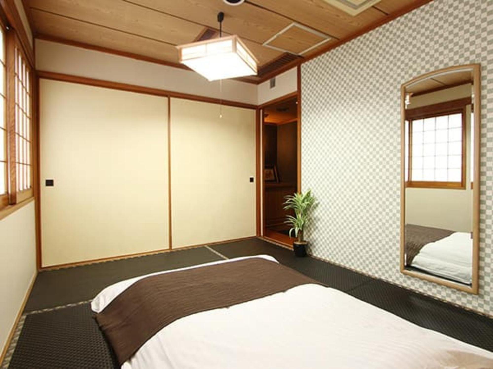 Hotel Livemax Budget Naha Tomarikou Екстер'єр фото