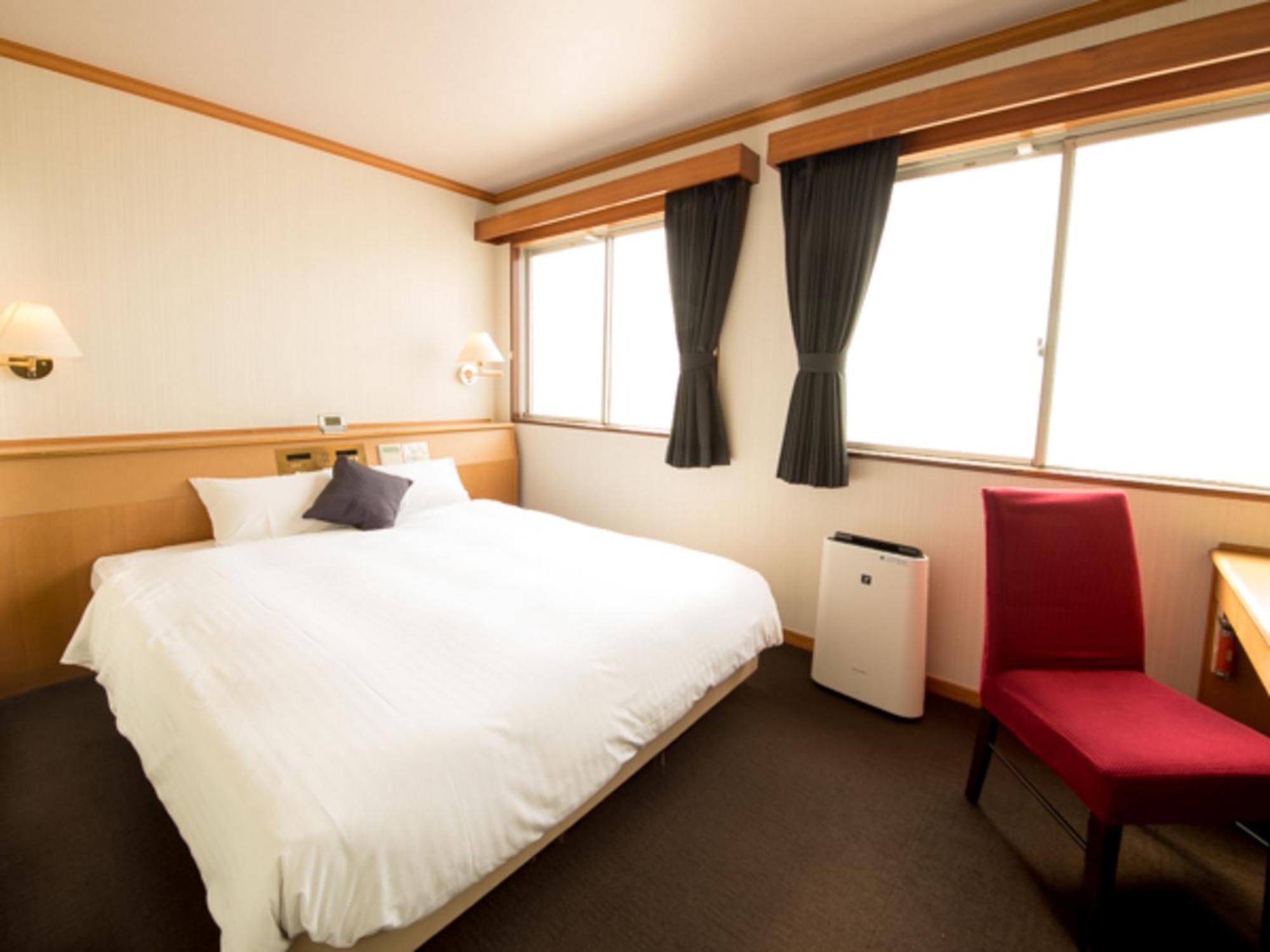 Hotel Livemax Budget Naha Tomarikou Екстер'єр фото