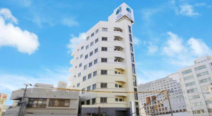 Hotel Livemax Budget Naha Tomarikou Екстер'єр фото